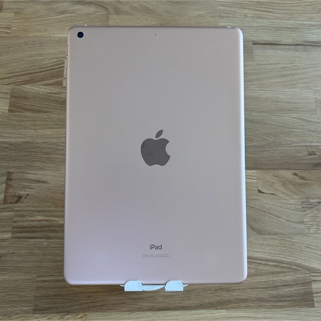 iPad 第7世代 32GB Apple 10.2インチ ゴールド