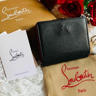 ○★新品 未使用 Christian Louboutin 定番三つ折り財布ピンク