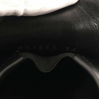 LOUIS VUITTON - ルイヴィトン アカデミーライン ローファー