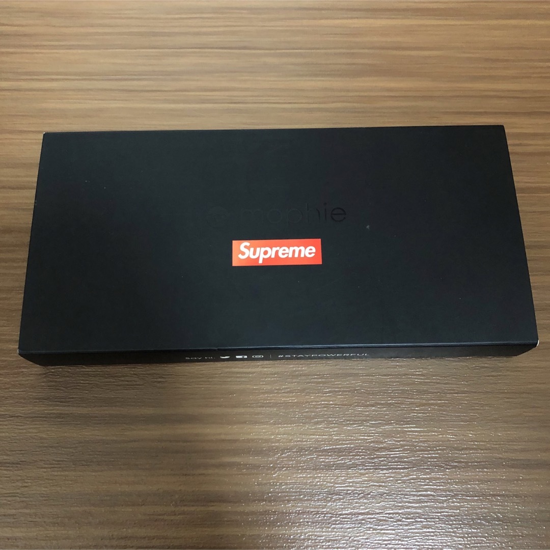 Supreme - supreme シュプリーム mophieモバイルバッテリーの Supreme - supreme シュプリーム mophieモバイルバッテリーの