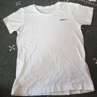 アディダス(adidas)のadidas　半袖Tシャツ(Tシャツ/カットソー)