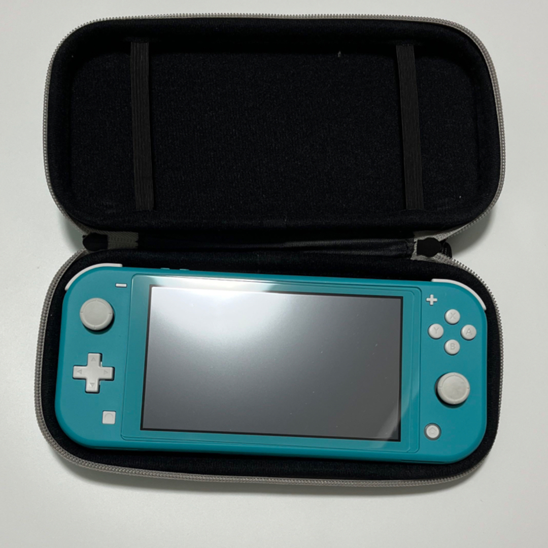 Nintendo Switch(ニンテンドースイッチ)のニンテンドースイッチライト　ターコイズ Nintendo Switch Lite エンタメ/ホビーのゲームソフト/ゲーム機本体(携帯用ゲーム機本体)の商品写真