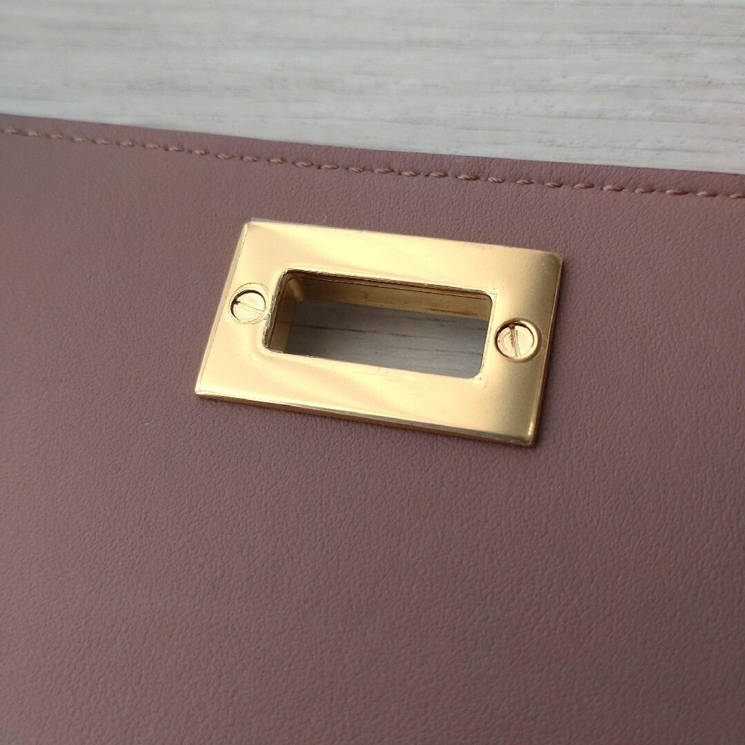 FENDI✨ピーカブー 名刺入れ 美品✨ - 名刺入れ/定期入れ