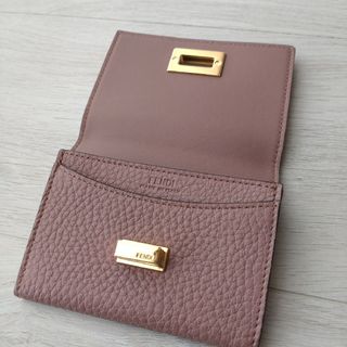 FENDI - FENDI✨ピーカブー 名刺入れ 美品✨の通販 by gororii____ta