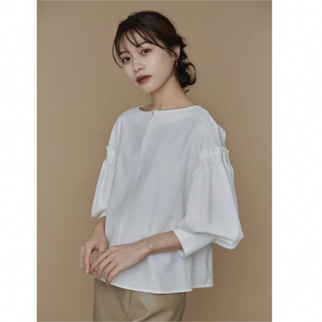 L'Or  tuck sleeve blouse（brown）