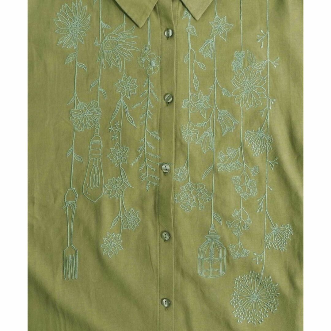 イズスカラー533211：ドライフラワーとカトラリーガーランド刺繍シャツ