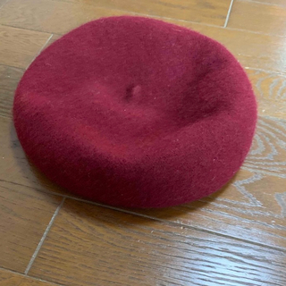 グローブ(grove)の赤ベレー帽　ボルドーベレー帽　グローブ(ハンチング/ベレー帽)