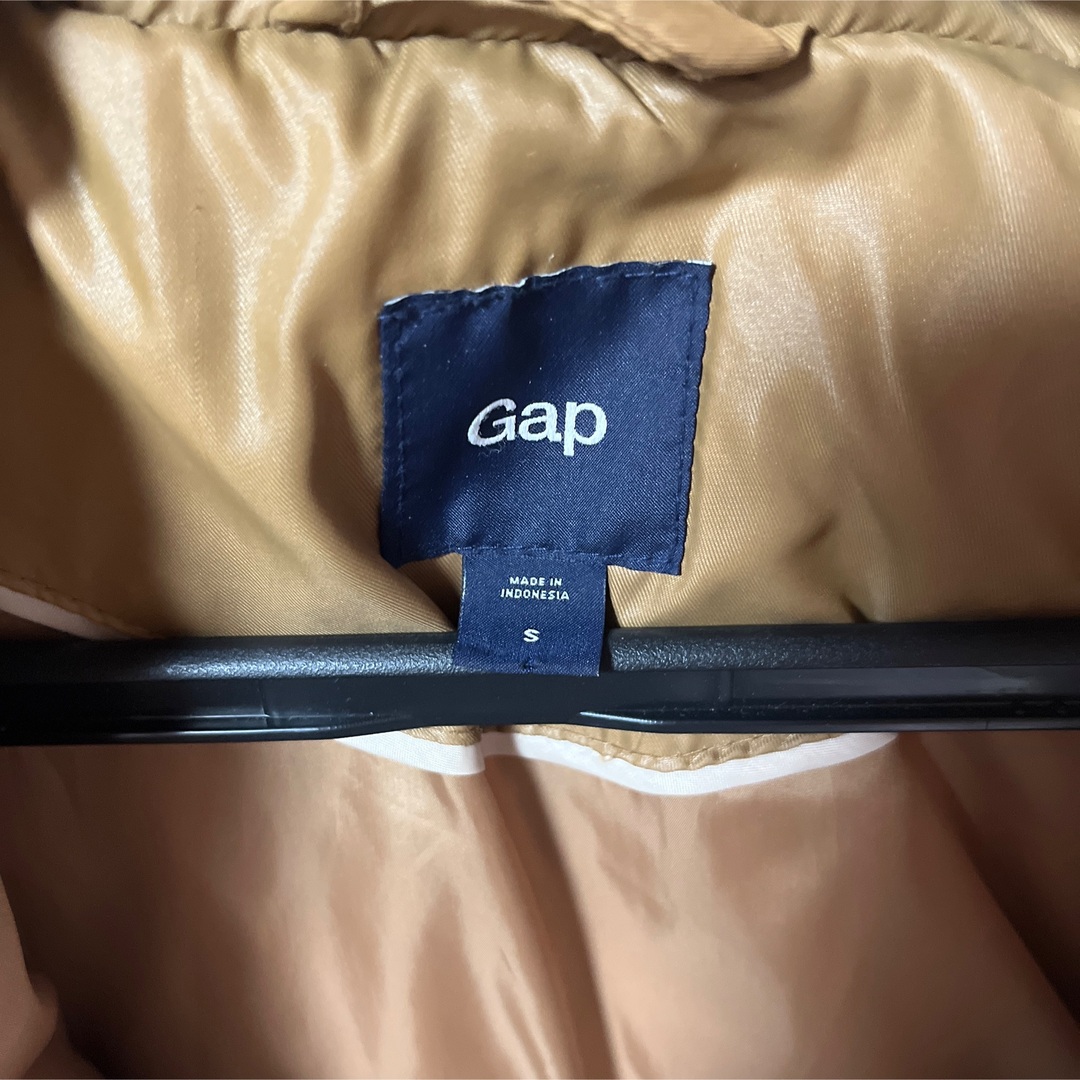 GAP(ギャップ)のGAP ダウンベスト　S レディースのジャケット/アウター(ダウンベスト)の商品写真