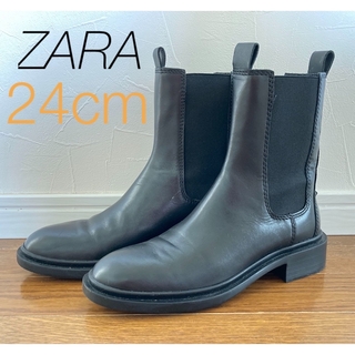 ザラ(ZARA)のZARA レザーショートブーツ　37(ブーツ)