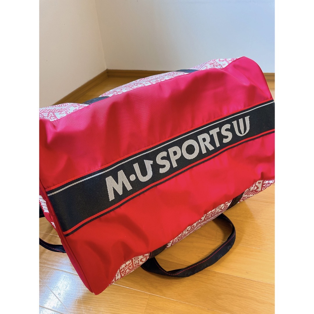 M・Uスポーツ(エムユースポーツ)のMU•SPORTS 新品　ボストンバック スポーツ/アウトドアのゴルフ(バッグ)の商品写真