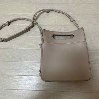 ザラ(ZARA)のzara ショルダーバッグ　ZARA バッグ(ショルダーバッグ)