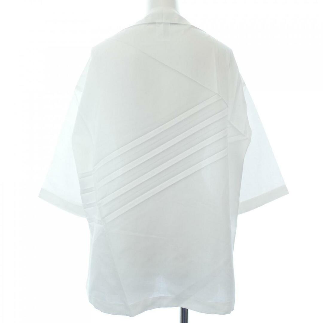 ISSEY MIYAKE(イッセイミヤケ)のイッセイミヤケ ISSEY MIYAKE トップス レディースのトップス(その他)の商品写真