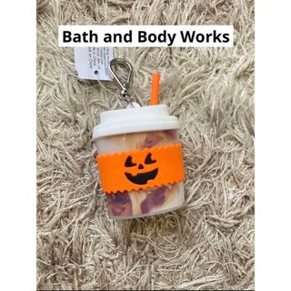 バスアンドボディーワークス(Bath & Body Works)のサニタイザー＆ホルダー各1個セット Bath&body works(アルコールグッズ)