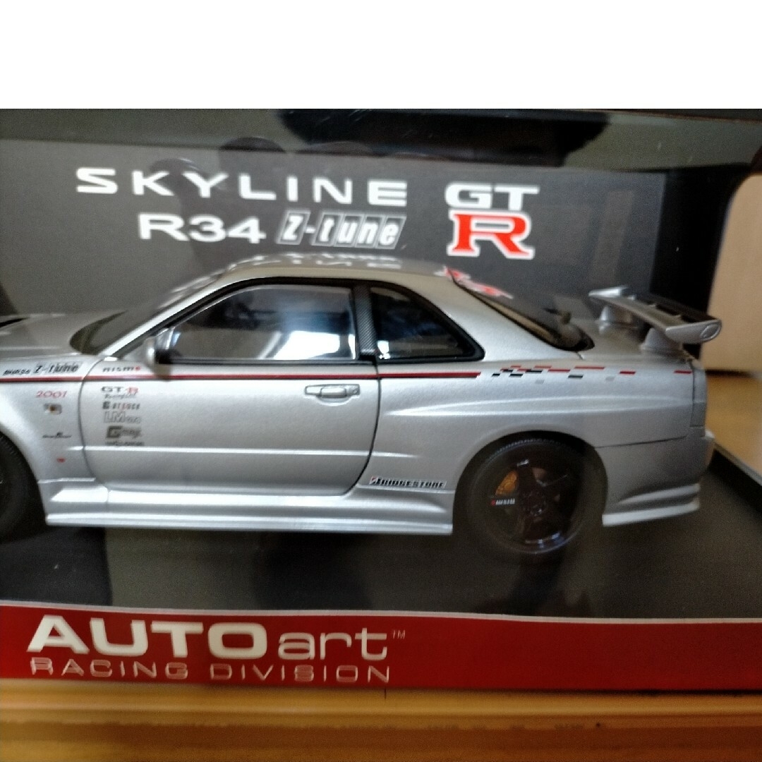 絶版　スカイライン　1/18　オートアート　R34 GT-R Ｚ tuneミニカー