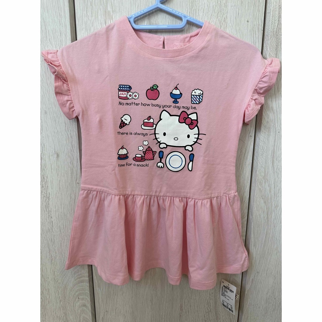 サンリオ(サンリオ)のHello kitty 半袖2点（新品） キッズ/ベビー/マタニティのキッズ服女の子用(90cm~)(Tシャツ/カットソー)の商品写真