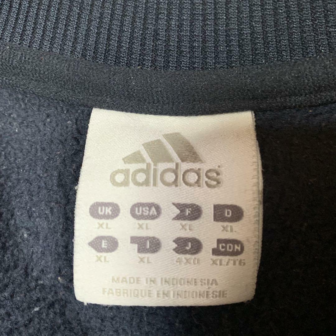 adidas フリーススウェット ネイビー ネイビーグリーン ポケットあり