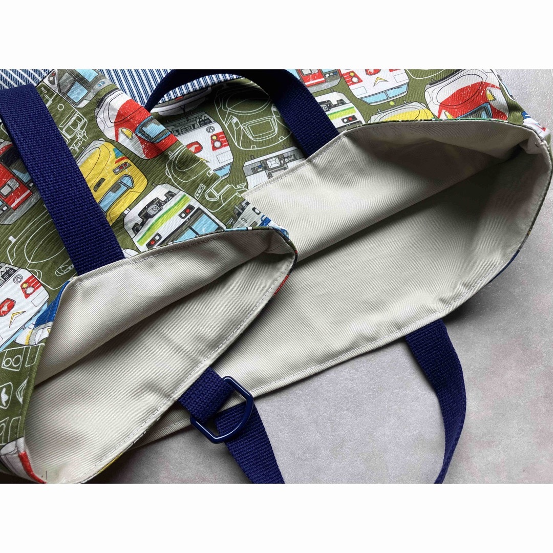 新幹線×ヒッコリー　レッスンバック・靴入れ・お着替え袋 ハンドメイドのキッズ/ベビー(外出用品)の商品写真