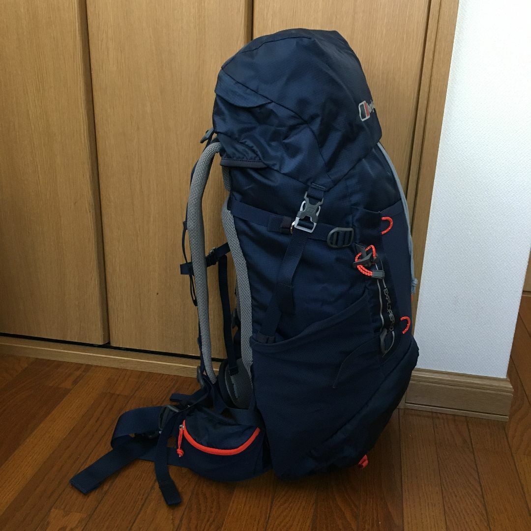 【新品未使用】バーグハウス　リュック　登山　エクスプローラー　30L