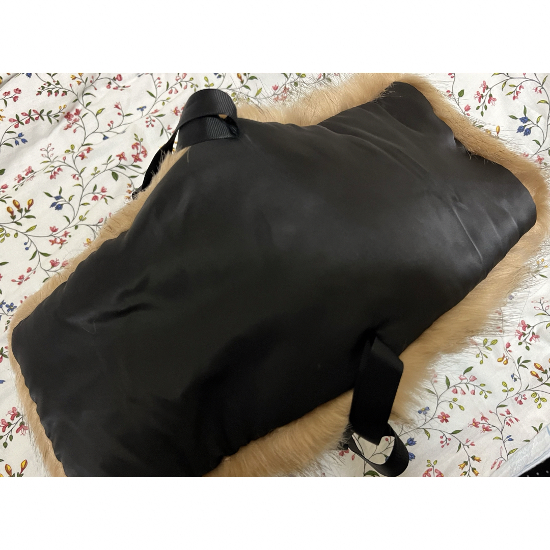 Chesty(チェスティ)のロージーモンスターのカゴバッグ＆ titivateの毛皮カバー レディースのバッグ(かごバッグ/ストローバッグ)の商品写真