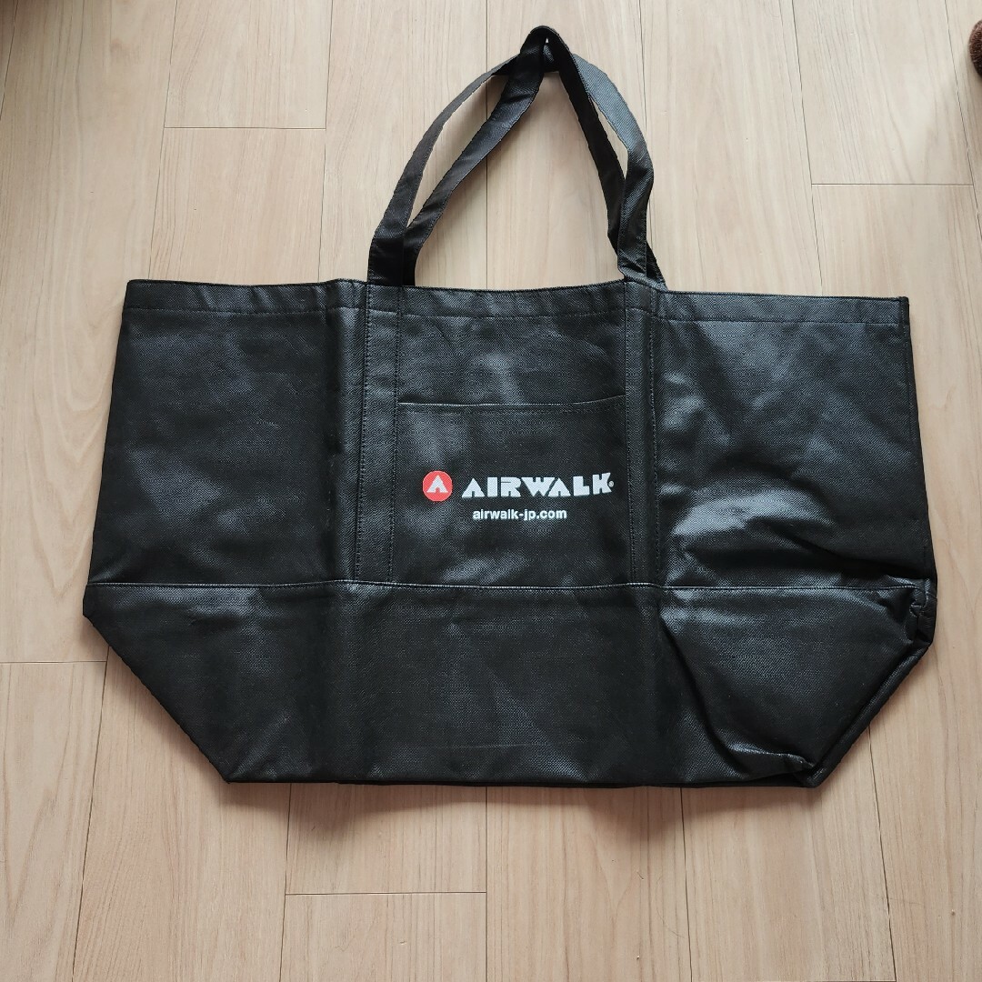 AIRWALK(エアウォーク)の非売品 エアウォーク AIR WALK 特大バッグ 3つ スポーツ/アウトドアのスノーボード(バッグ)の商品写真