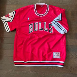 ミッチェルアンドネス(MITCHELL & NESS)のシカゴブルズNBAジャージ(バスケットボール)