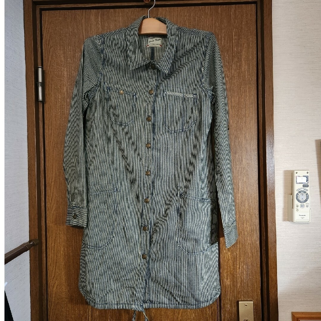 カバーオール風ロングシャツ レディースのトップス(シャツ/ブラウス(長袖/七分))の商品写真