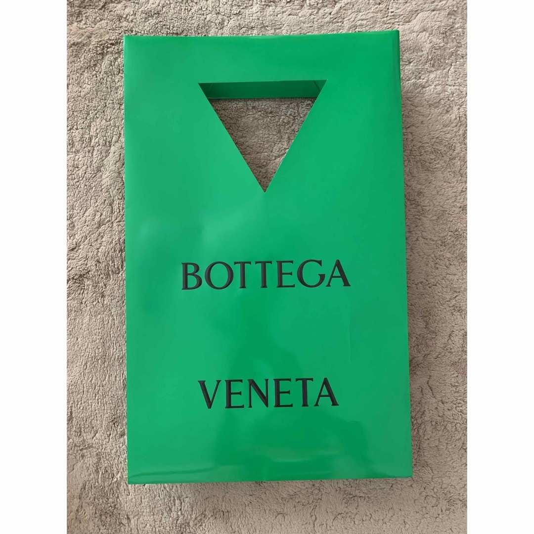 Bottega Veneta(ボッテガヴェネタ)のボッテガヴェネタ　Bottega veneta ショップバッグ　紙袋 レディースのバッグ(ショップ袋)の商品写真