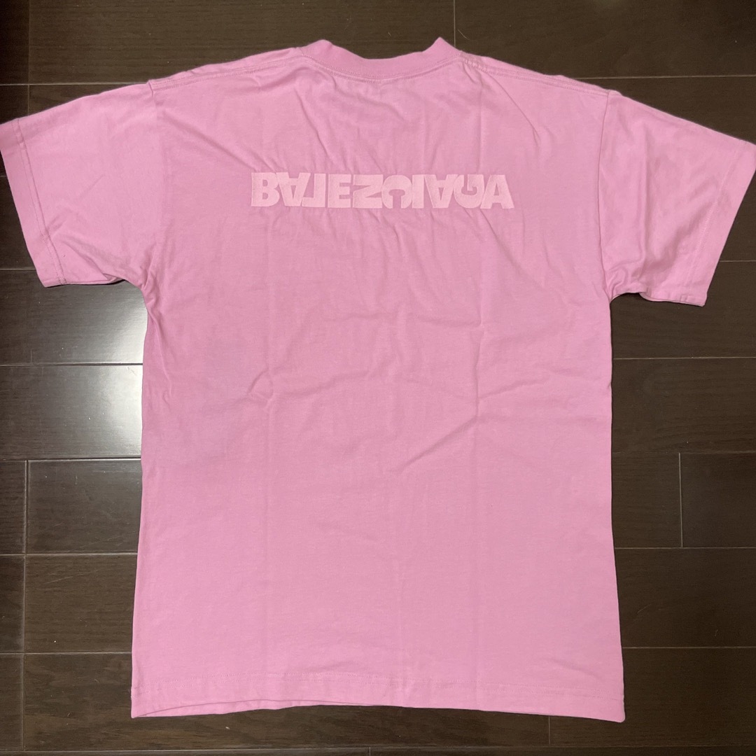 バレンシアガＴシャツ　ユニセックス