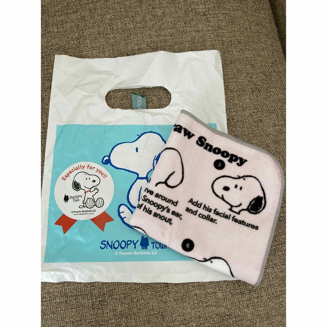 SNOOPY(スヌーピー)の専用 エンタメ/ホビーのおもちゃ/ぬいぐるみ(キャラクターグッズ)の商品写真