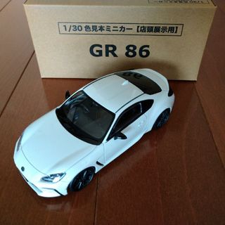 トヨタ - トヨタ GR86 1/30 ミニカー 新品 非売品 クリスタルホワイト
