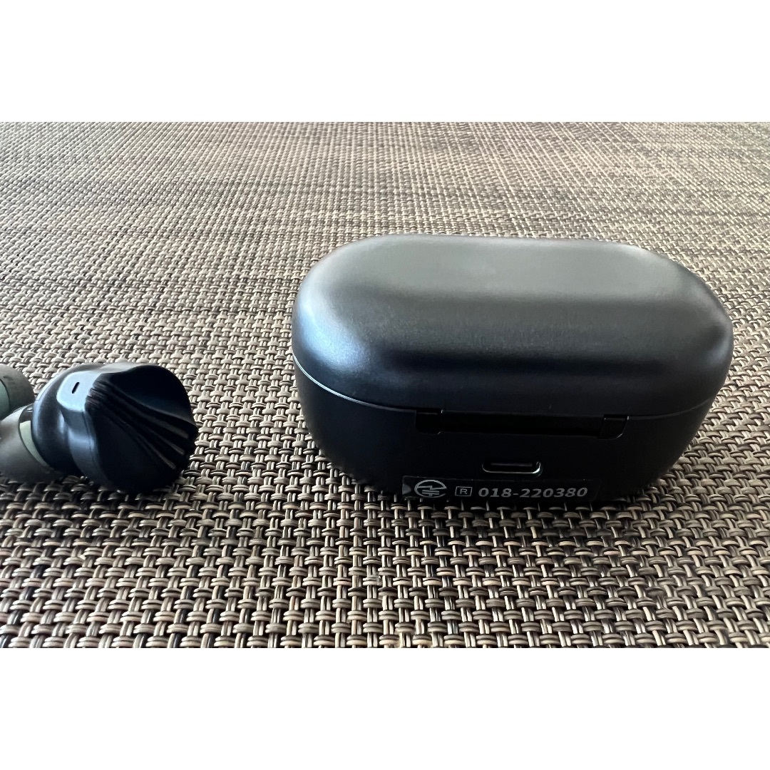 新品 FiiO FW5 ワイヤレスイヤホン AK4332 Bluetooth