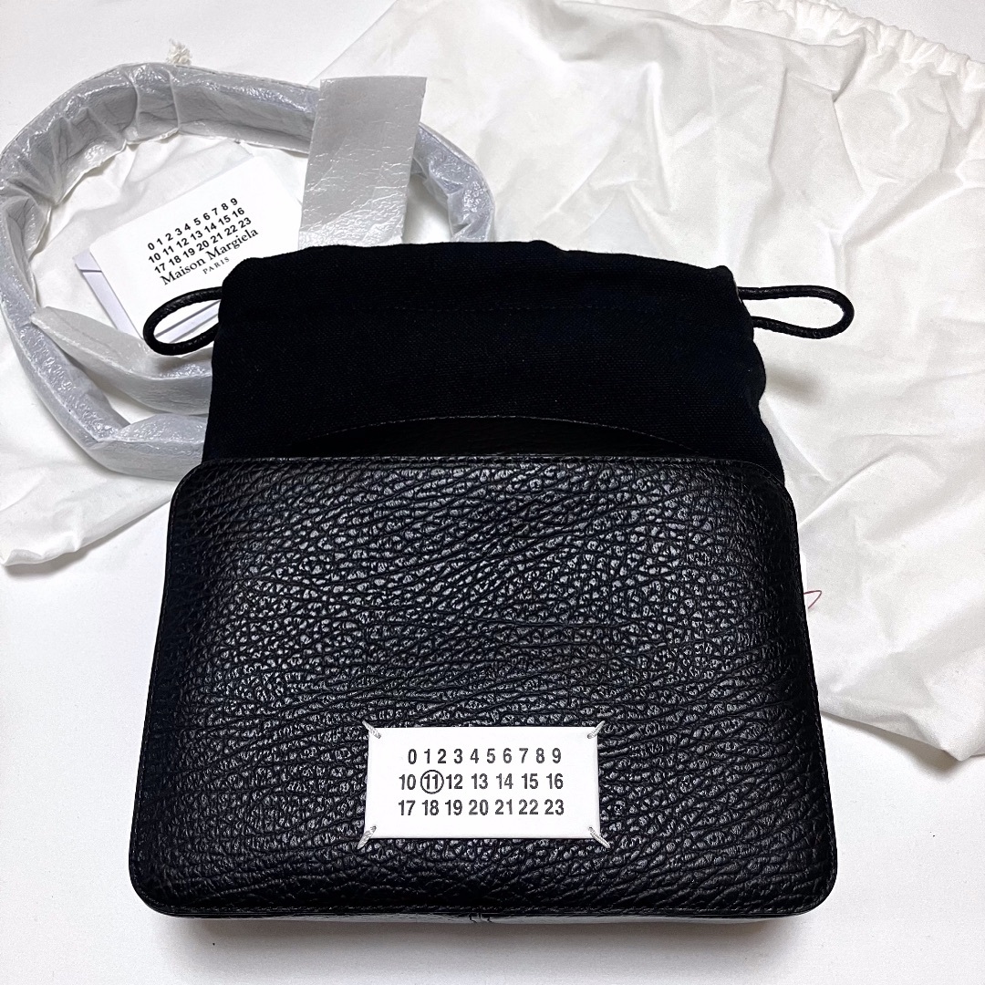 Maison Margiela（旧Maison Martin Margiela） - 新品未使用 22ss マルジェラ 5ac ミディアムカメラバッグ 黒 5027