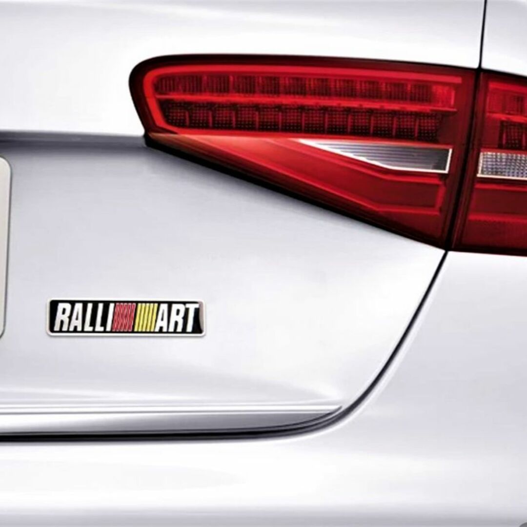 ラリーアート RALLIART アルミ製カーエンブレム (ブラック２枚組） 自動車/バイクの自動車(車外アクセサリ)の商品写真