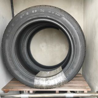 235/55R19 スタッドレスタイヤ 新品未使用