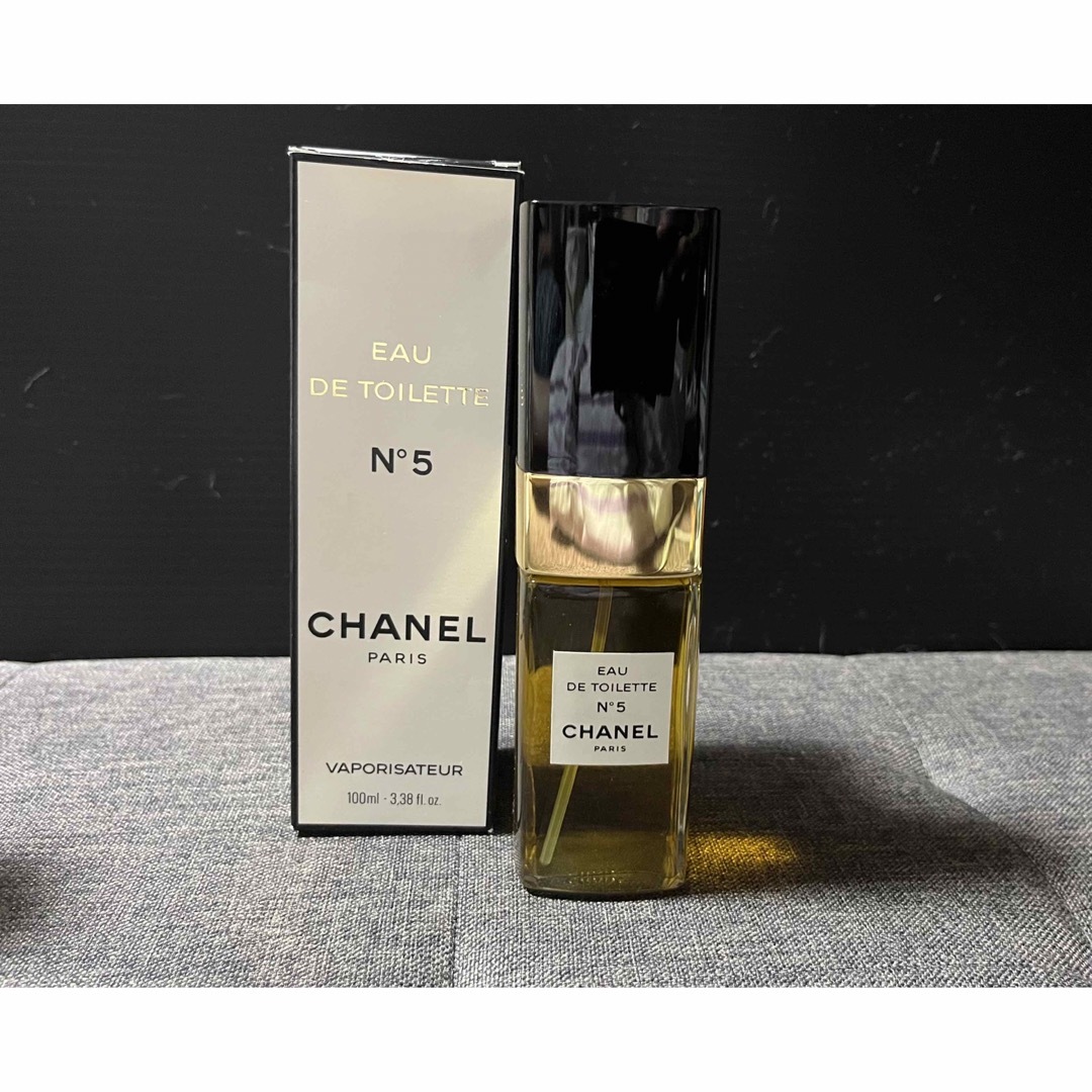 CHANEL(シャネル)のCHANEL No.5 (100ml) No.19 (7.5ml)セット コスメ/美容の香水(香水(女性用))の商品写真