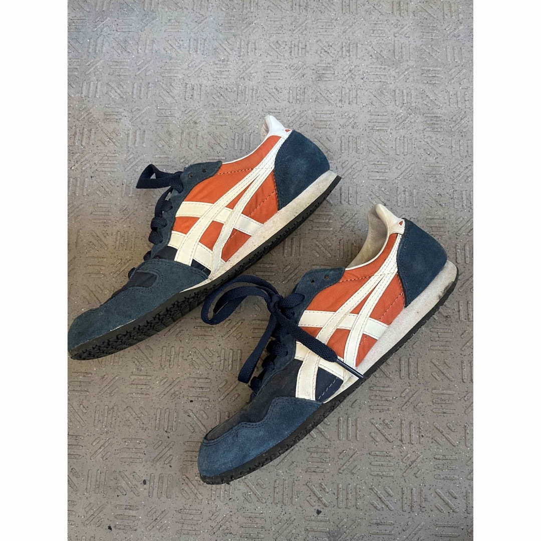 ONITSUKA TIGER SNEAKER 23cm