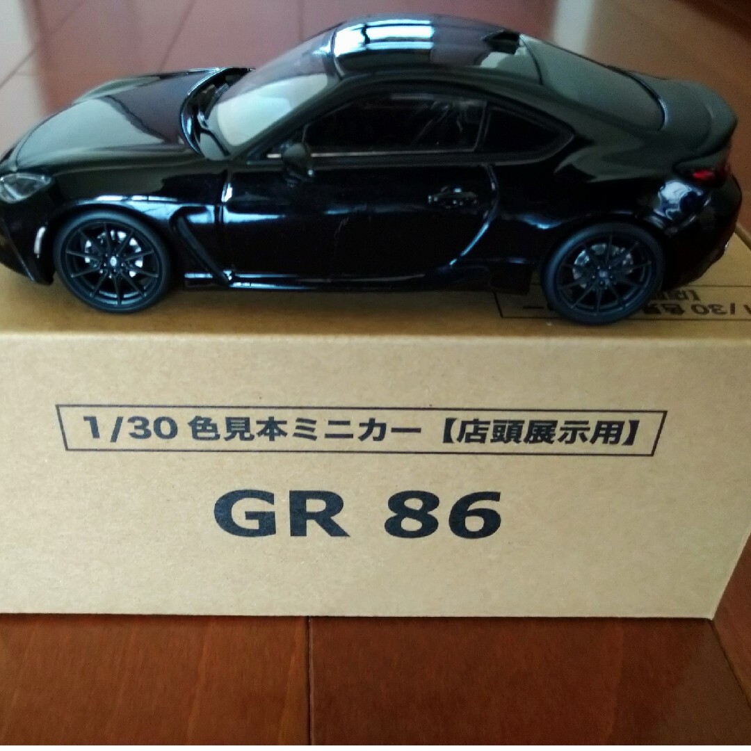 トヨタ　GR86 1/30 ミニカー　新品　非売品　クリスタルブラックシリカ