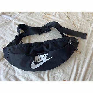 ナイキ(NIKE)のNIKE ナイキ 2ポケット ウエストポーチ  ウエストバッグ  ボディバッグ(ボディーバッグ)