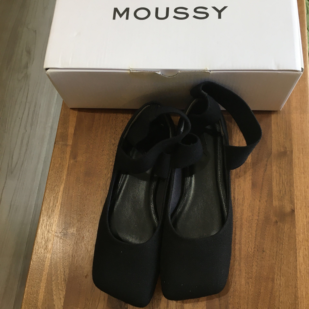 moussy(マウジー)のM_ 【M_】SQUARE TOE FLAT シューズ レディースの靴/シューズ(バレエシューズ)の商品写真