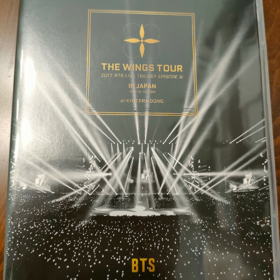 防弾少年団(BTS)(ボウダンショウネンダン)のBTS THE WINGS TOUR DVD エンタメ/ホビーのCD(K-POP/アジア)の商品写真