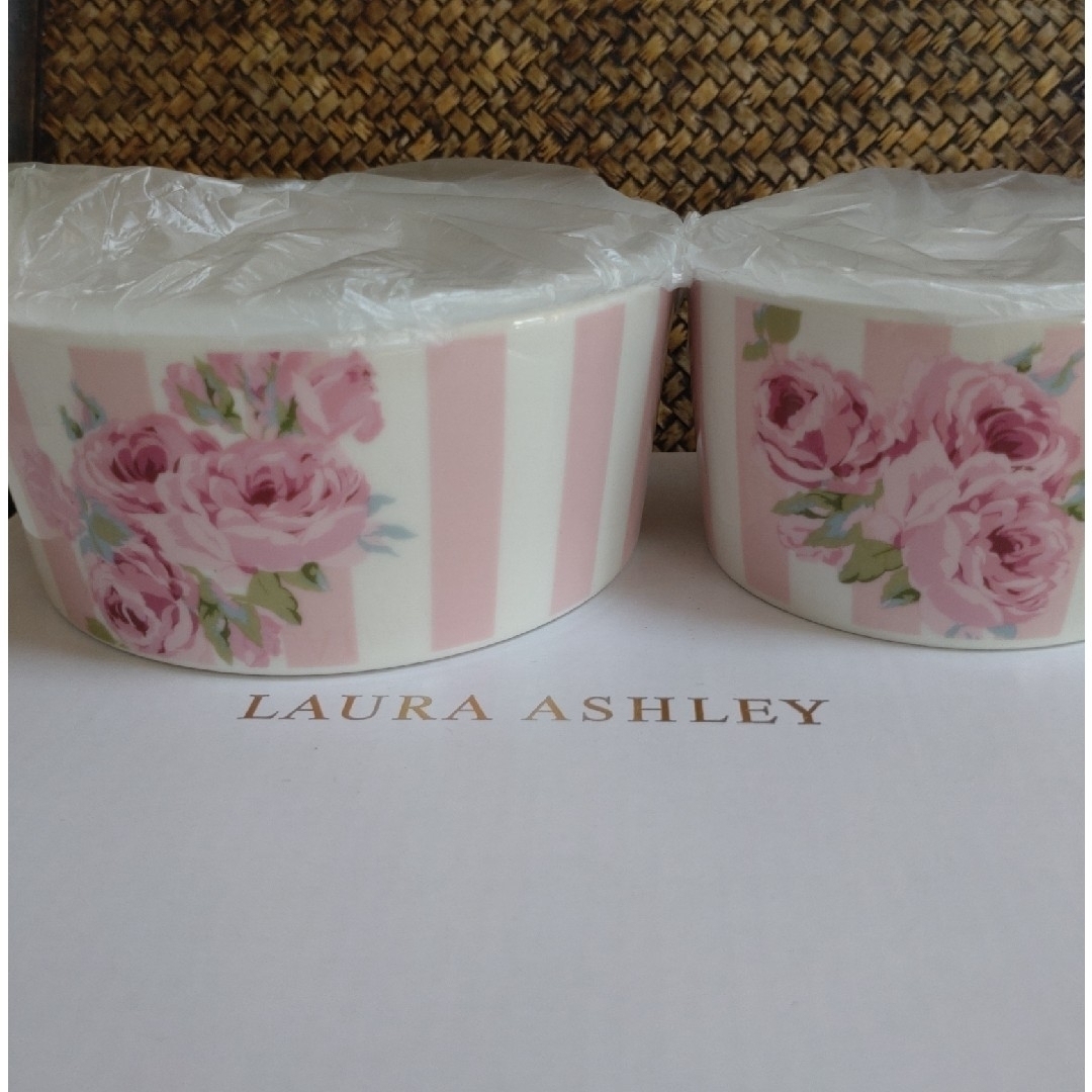 LAURA ASHLEY(ローラアシュレイ)のローラアシュレイ 保存容器 インテリア/住まい/日用品のキッチン/食器(食器)の商品写真