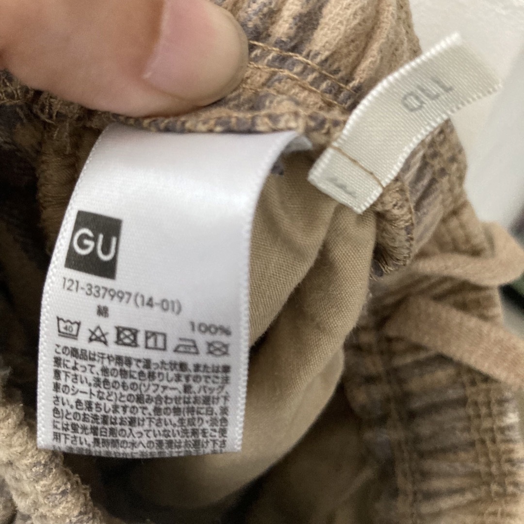 GU(ジーユー)のGU☆110センチ冬ズボン☆3枚まとめ売り キッズ/ベビー/マタニティのキッズ服男の子用(90cm~)(パンツ/スパッツ)の商品写真