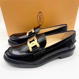 TOD`S シボレザー ローファー メタル フラットシューズ 靴