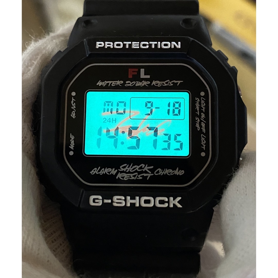 G-SHOCK - G-SHOCK/FUTURA/コラボ/限定/DW-5600/スピード/箱付/良品の ...