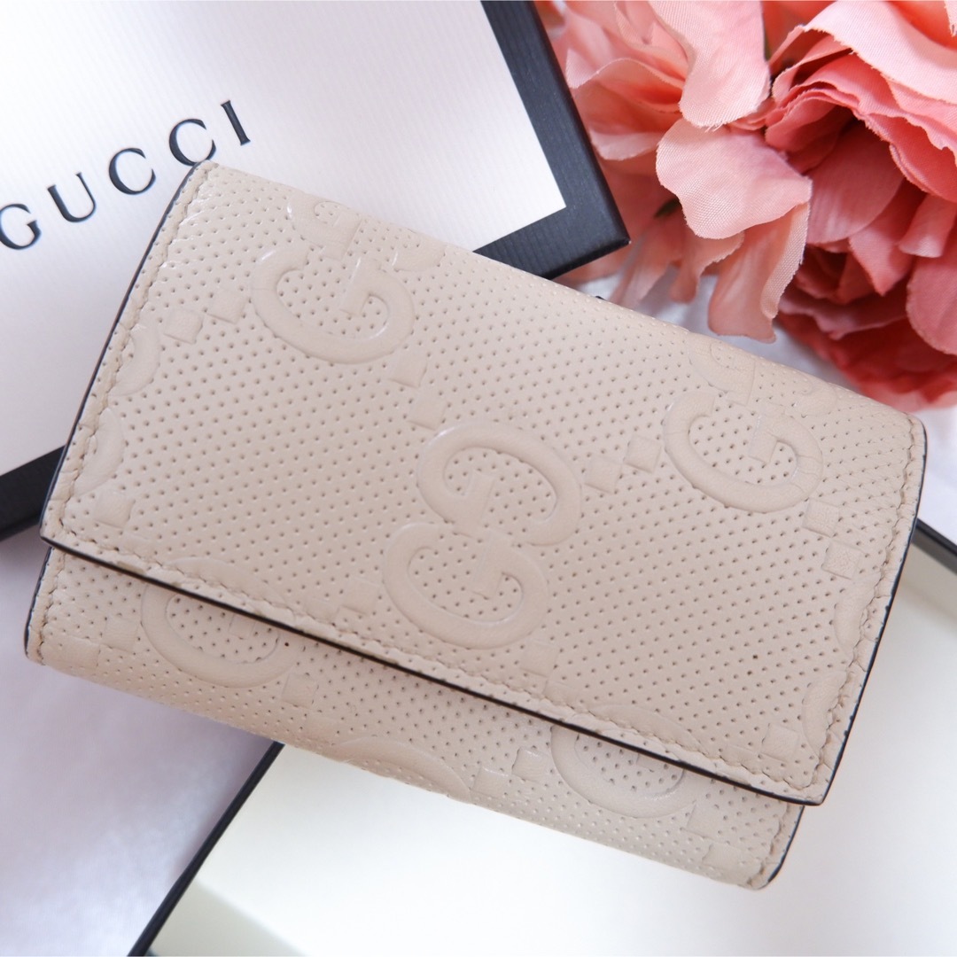 Gucci - ♡美品レア♥︎ GUCCI キーケース 6連 GG エンボス シリアル