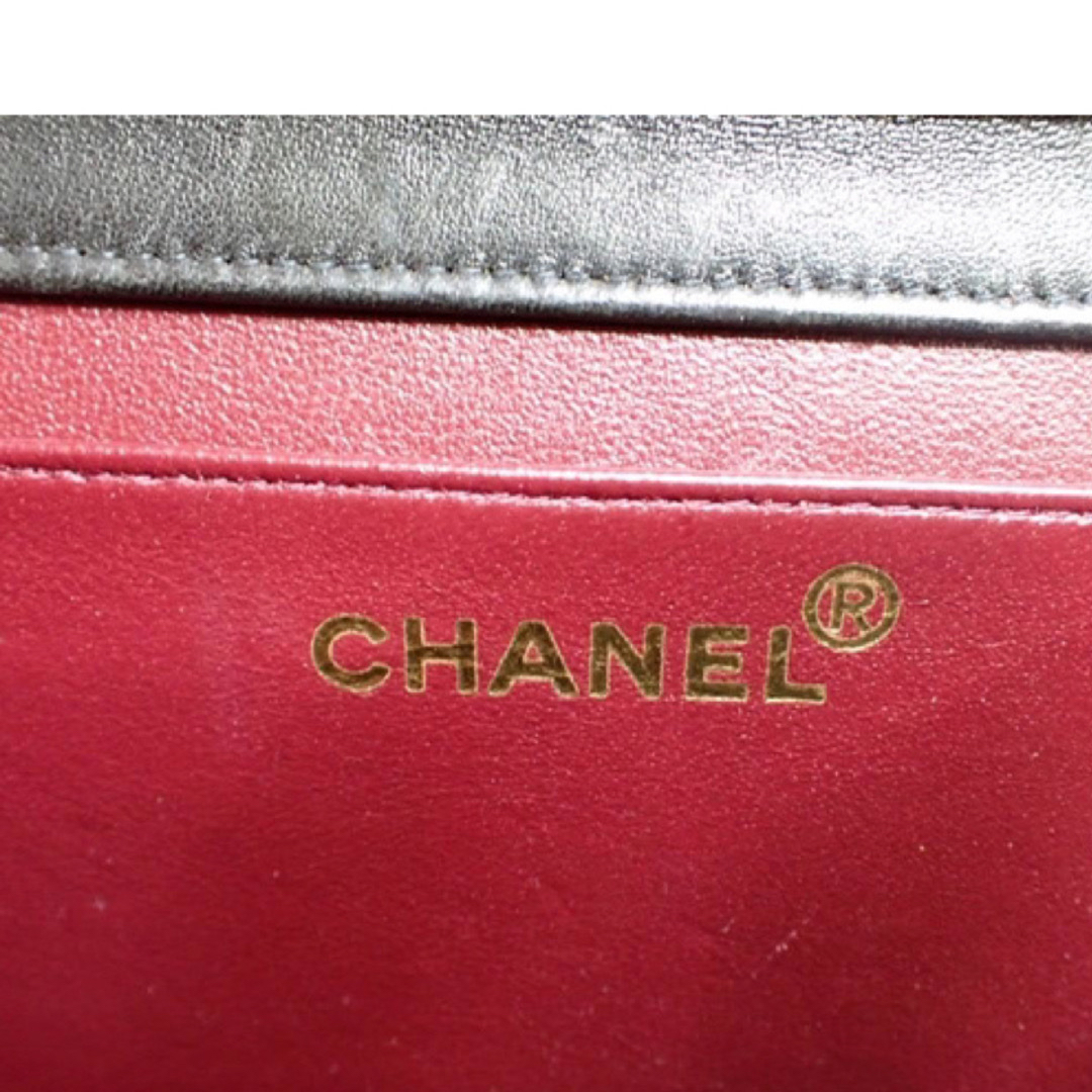 CHANEL シャネル　マトラッセショルダーバッグ