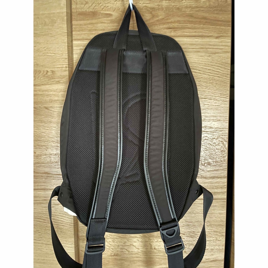 LIVERAL リヴェラル　バックパック　防水 メンズのバッグ(バッグパック/リュック)の商品写真