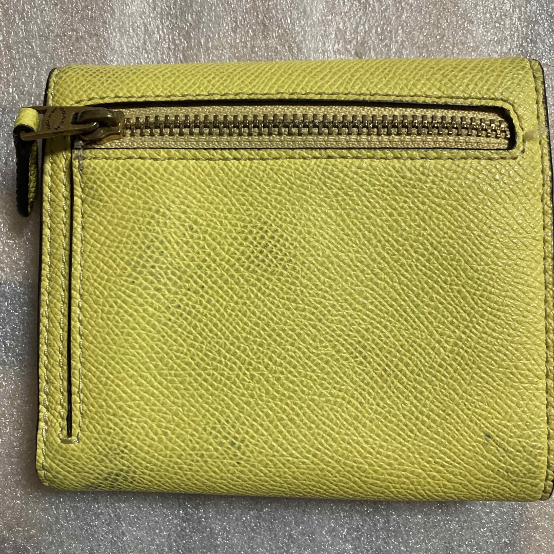 COACH - コーチ財布 ミニ財布 三つ折り 本革 イエローの通販 by COACH - コーチ財布 ミニ財布 三つ折り 本革 イエローの通販 by