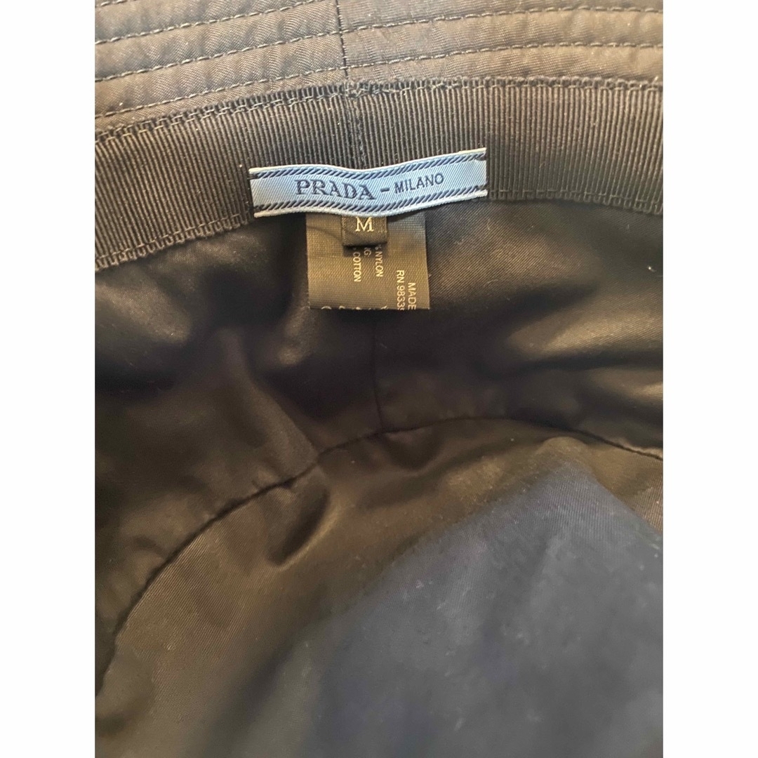 PRADA - 美品 M ブラック プラダ PRADA Re-Nylon バケットハットの通販