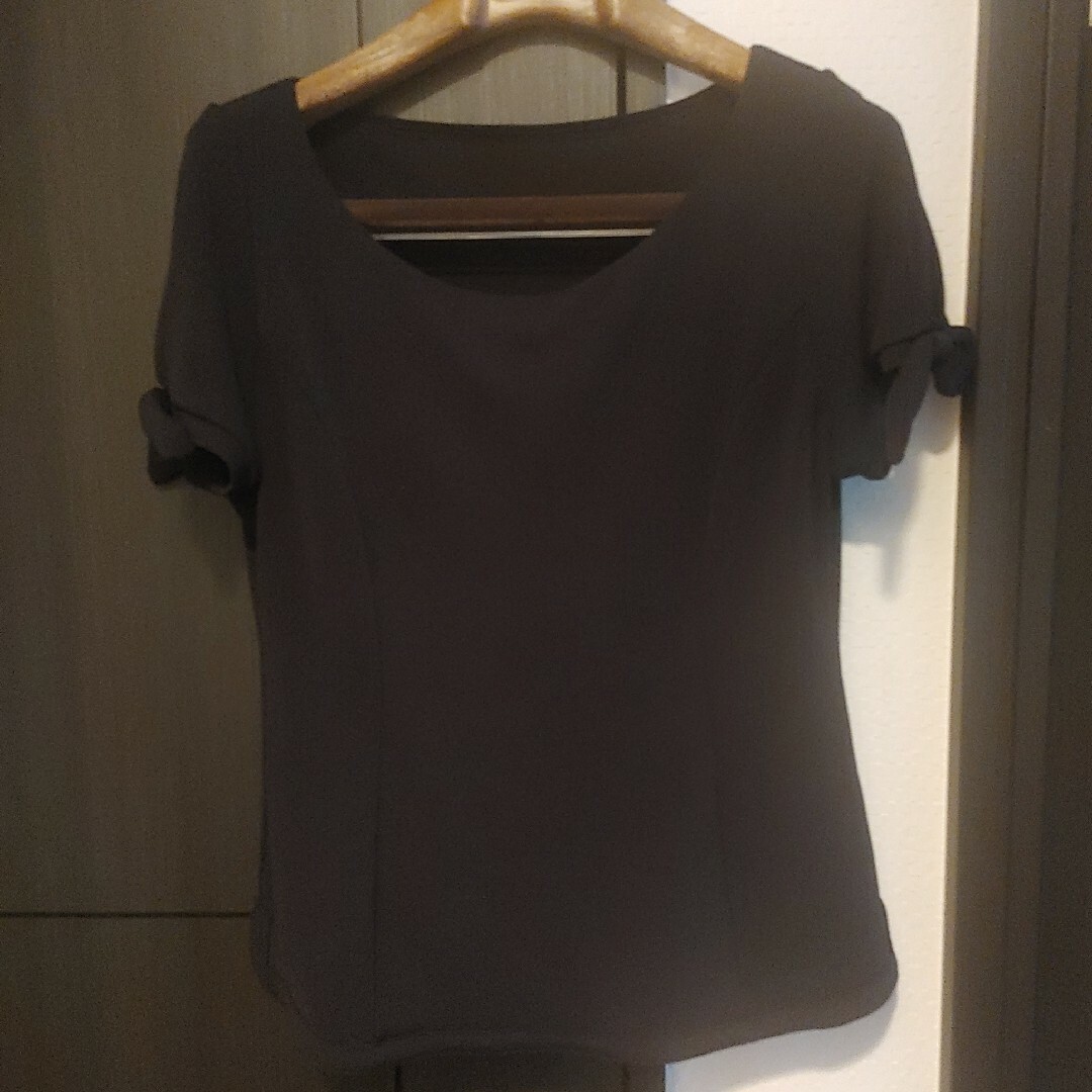 Foxey new york トップス 紺色?or黒色? 42サイズ | フリマアプリ ラクマ